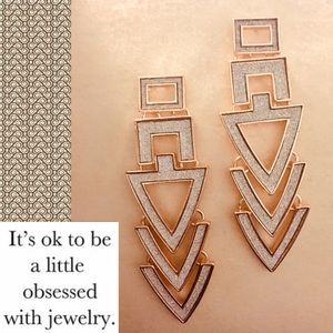 Torrid Beautiful jewelry never been worn